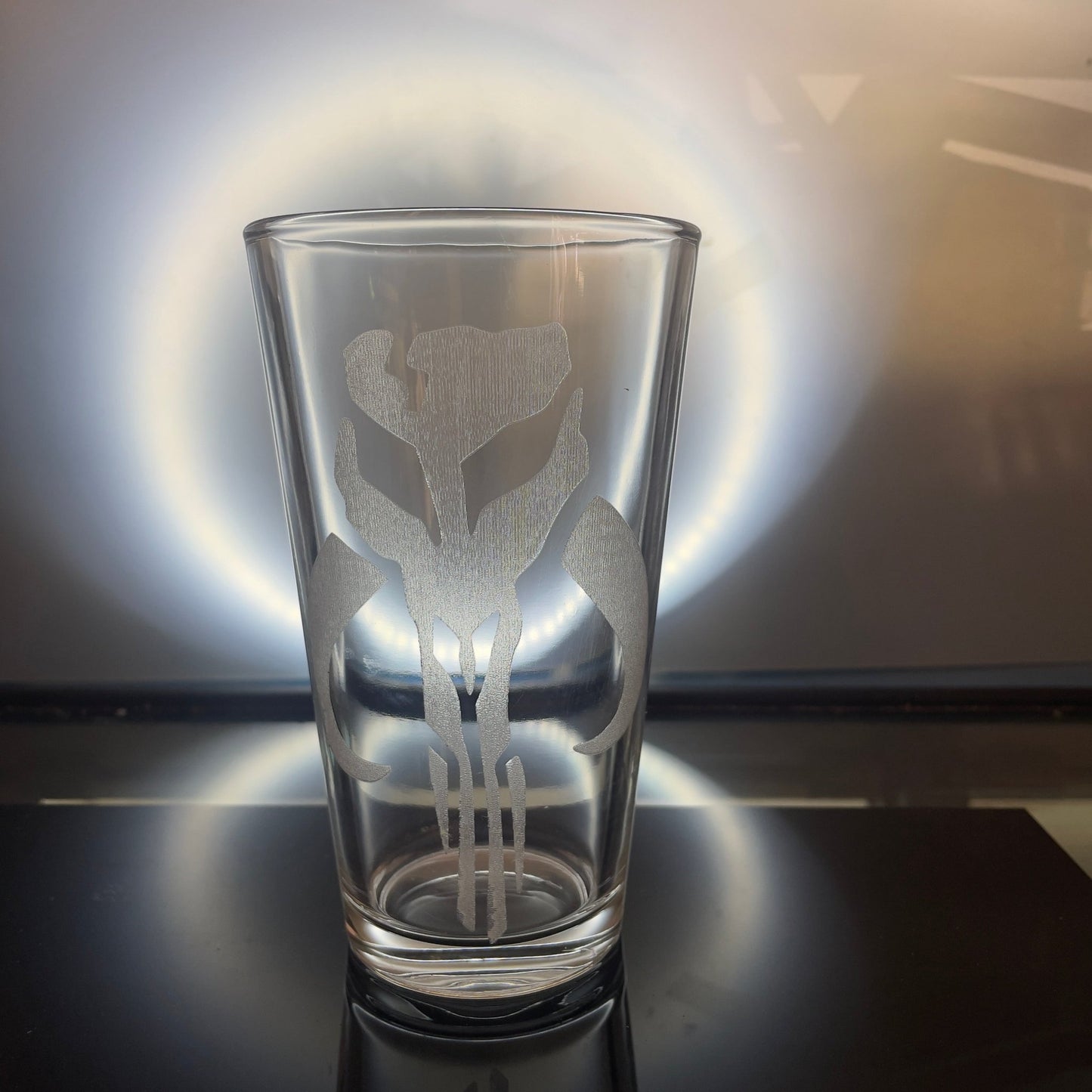 Mandalorian Skull Beer Glass Set of 4 - Art by Parts